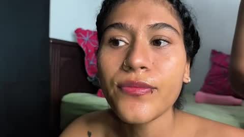 Snapshot of annie_darling_ chatting on 07/17/26, 05:25 A N G E L online show from 07/17/26, 05:25