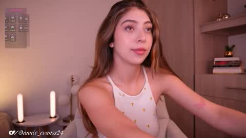 Annie Evans online show from 11/11/25, 07:47