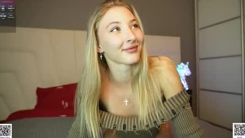 Snapshot of annie_f0x chatting on 09/10/25, 03:50 Annie Hey sweeties I will be online 2 December in 230 am GMT time online show from 09/10/25, 03:50