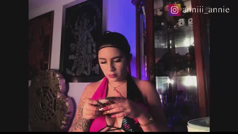 JEANNE no olvides seguirme dont forget follow me  uu online show from 11/12/25, 10:30