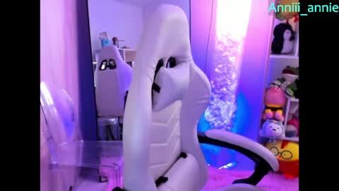 JEANNE no olvides seguirme dont forget follow me  uu online show from 05/12/26, 10:07