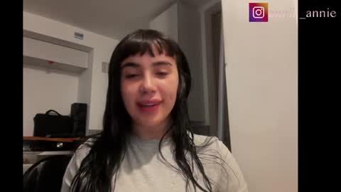 JEANNE no olvides seguirme dont forget follow me  uu online show from 06/15/26, 11:07