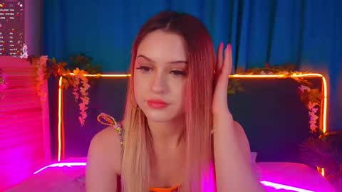 annie online show from 11/30/25, 08:35