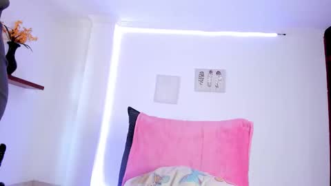 Snapshot of annie_sweet6 chatting on 01/09/26, 01:25 Annie online show from 01/09/26, 01:25