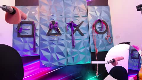 annie online show from 01/06/25, 06:36