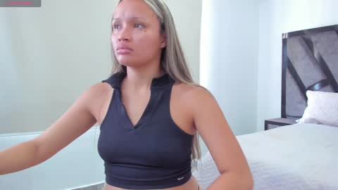 Annie and Stefan online show from 01/13/25, 02:53