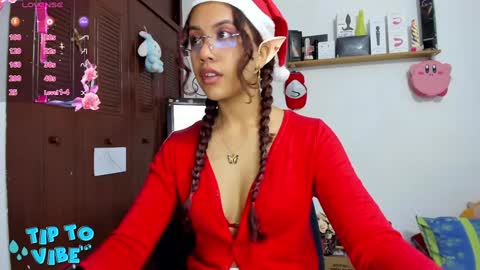 Snapshot of anniecottan chatting on 12/11/24, 06:47 Annie cottan  online show from 12/11/24, 06:47