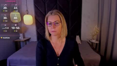 Annie online show from 10/23/25, 05:51