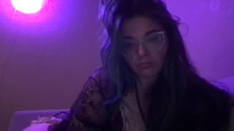 Darlingskiesxo online show from 07/17/26, 08:32