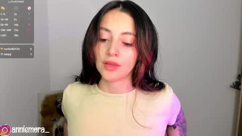 Annie online show from 02/21/25, 03:01