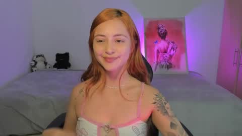 Snapshot of anniemora_ chatting on 01/13/26, 02:28 Annie online show from 01/13/26, 02:28