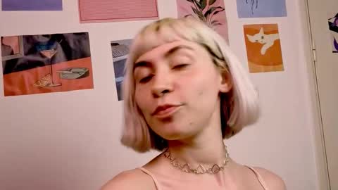 annietinky online show from 12/03/25, 02:30