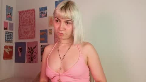 Snapshot of annietinky chatting on 05/07/26, 02:06 annietinky online show from 05/07/26, 02:06