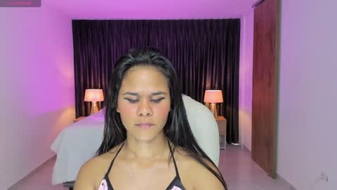 Snapshot of anniiee_smith chatting on 02/08/25, 02:16 Anniiee online show from 02/08/25, 02:16