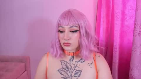 Snapshot of annika_03 chatting on 10/05/25, 07:01 Gise. online show from 10/05/25, 07:01