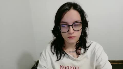 Gaby 3 online show from 05/05/26, 08:33