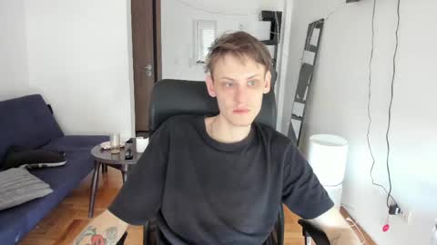    online show from 05/05/26, 10:01