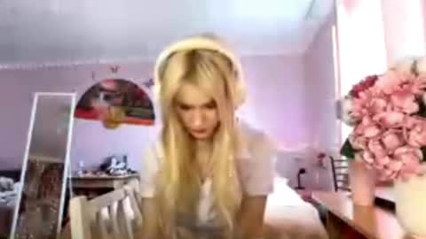 Hello my name is Kate online show from 04/30/26, 07:04