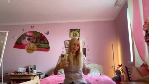 Hello my name is Kate online show from 05/29/26, 12:58