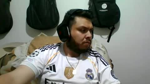 Snapshot of annubixxx69 chatting on 09/17/25, 02:35 lion kennedy independent model moderator online show from 09/17/25, 02:35