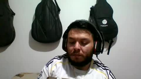 Snapshot of annubixxx69 chatting on 10/09/25, 11:25 lion kennedy independent model moderator online show from 10/09/25, 11:25