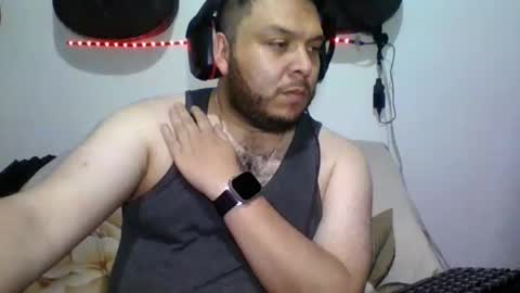 Snapshot of annubixxx69 chatting on 10/27/25, 03:32 lion kennedy independent model moderator online show from 10/27/25, 03:32