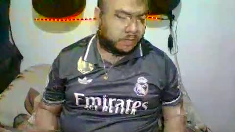 Snapshot of annubixxx69 chatting on 10/29/25, 02:58 lion kennedy independent model moderator online show from 10/29/25, 02:58