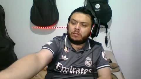 Snapshot of annubixxx69 chatting on 11/07/25, 04:34 lion kennedy independent model moderator online show from 11/07/25, 04:34