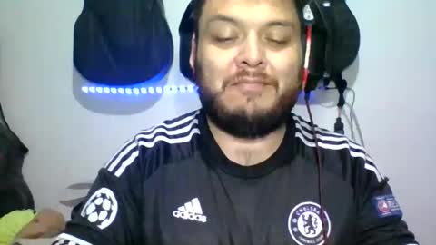 Snapshot of annubixxx69 chatting on 11/14/25, 06:23 lion kennedy independent model moderator online show from 11/14/25, 06:23