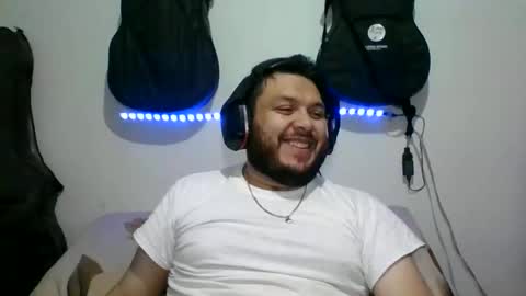 Snapshot of annubixxx69 chatting on 11/22/25, 05:06 lion kennedy independent model moderator online show from 11/22/25, 05:06