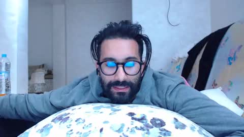 Snapshot of annuler_9 chatting on 01/14/25, 12:22 adrenalinE online show from 01/14/25, 12:22