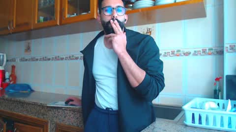 Snapshot of annuler_9 chatting on 02/23/25, 03:29 adrenalinE online show from 02/23/25, 03:29