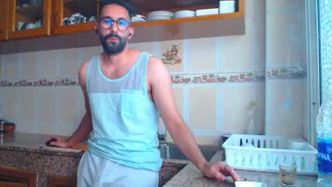 Snapshot of annuler_9 chatting on 11/05/25, 03:12 adrenalinE online show from 11/05/25, 03:12