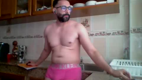 Snapshot of annuler_9 chatting on 04/15/26, 02:24 adrenalinE online show from 04/15/26, 02:24