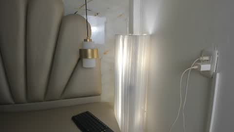 Anny bridge online show from 06/23/26, 08:40