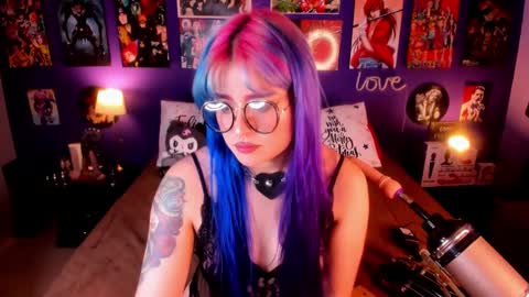 Snapshot of anny_cross chatting on 01/18/25, 02:14 Paty online show from 01/18/25, 02:14