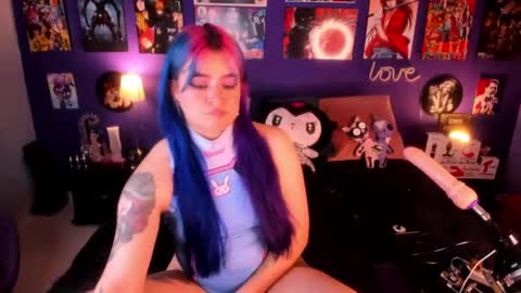 Snapshot of anny_cross chatting on 02/11/25, 04:44 Paty online show from 02/11/25, 04:44