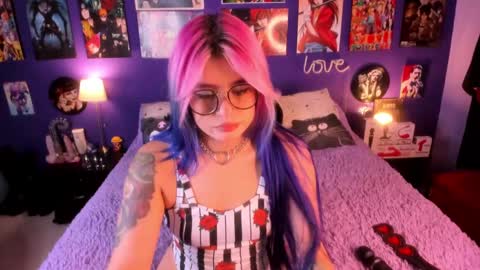 Snapshot of anny_cross chatting on 09/16/25, 01:50 Paty online show from 09/16/25, 01:50