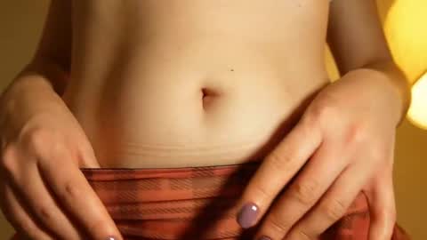 Snapshot of anny_dee chatting on 10/01/25, 04:07 Anny online show from 10/01/25, 04:07