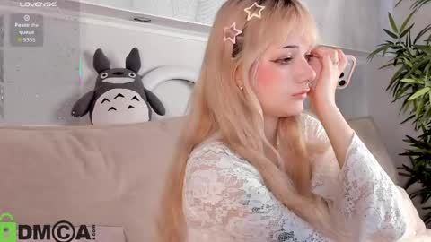 Snapshot of anny_h1ll chatting on 06/04/26, 09:04 Anny GMT2 Wed 10 AM - 4 PM Thur 10 AM - 4 PM Fri 10 AM - 4 PM Sat 10 AM - 4 PM Sun 10 AM - 4 PM. online show from 06/04/26, 09:04