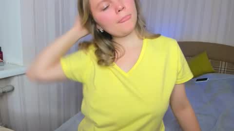 Snapshot of anny_love_you chatting on 10/16/25, 10:00 anny_love_you online show from 10/16/25, 10:00