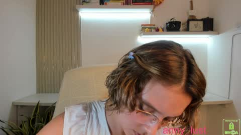 Issabela online show from 04/29/26, 04:11