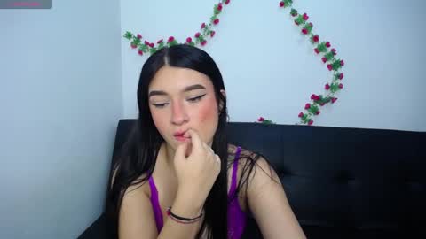 Snapshot of anny_naf chatting on 03/11/26, 02:12 Anny online show from 03/11/26, 02:12