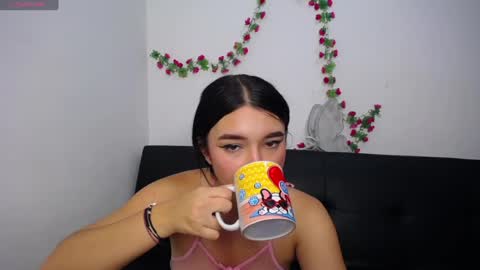 Snapshot of anny_naf chatting on 04/28/26, 04:34 Anny online show from 04/28/26, 04:34