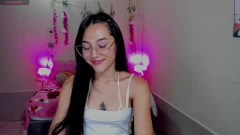 Snapshot of anny_scott chatting on 02/18/25, 07:19 anny scot online show from 02/18/25, 07:19