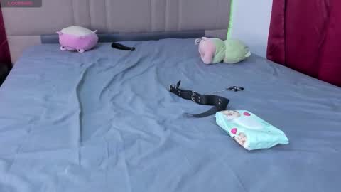 Annya online show from 11/03/25, 01:19