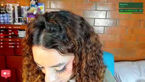 Anny  IG online show from 09/29/25, 09:30