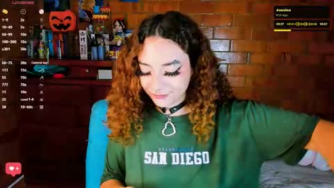 Anny  IG online show from 11/04/25, 03:38