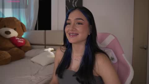   online show from 05/03/26, 03:12