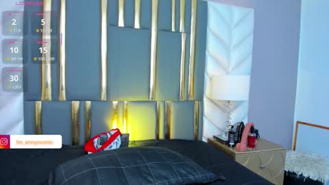 Anny online show from 10/28/25, 08:33